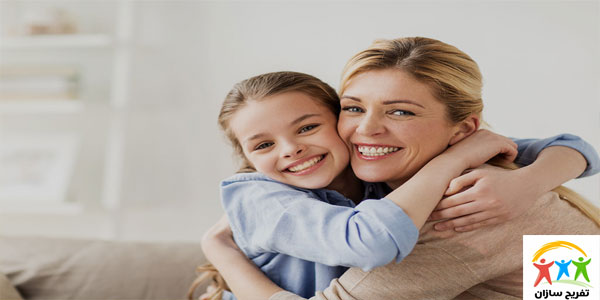 نقش مادران در تربیت فرزند دختر